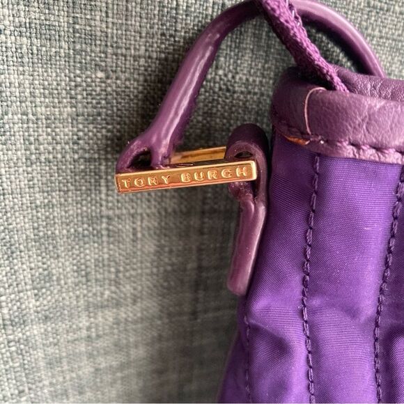 Tory Burch Women’s embroidered logo purple crossbody purse bag - EUC! - Picture 5 of 12